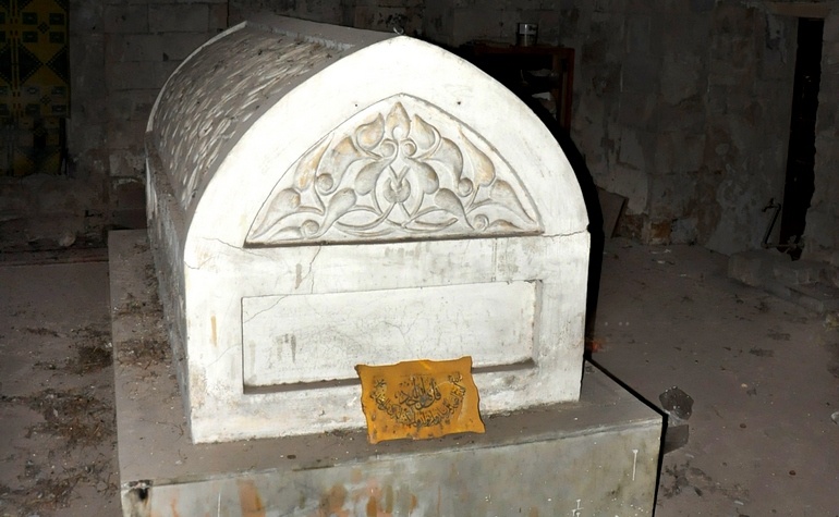The tomb of Nuruddin Zangi – Photo: Wikimedia Commons