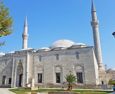 Front view of the Yavuz Selim mosque