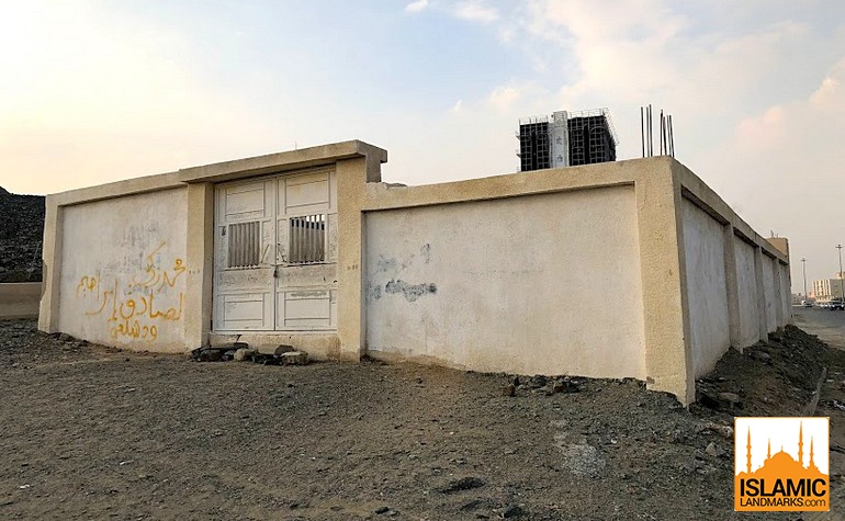 Site of the grave of Maymoonah (رضي الله عنها)