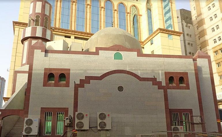Close-up of Masjid Shajarah 