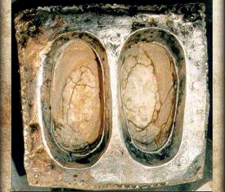 Historic photo of the Maqame Ebrahim footprints