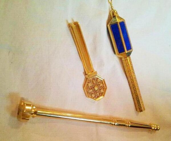 Islamic Key The Lock and Key of the Ka'bah - IslamicLandmarks.com