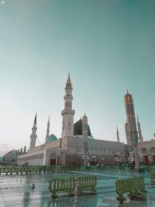 prophet saw mosque second largest mosque